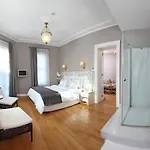 Odda Отель