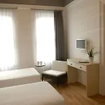 Odda ホテル